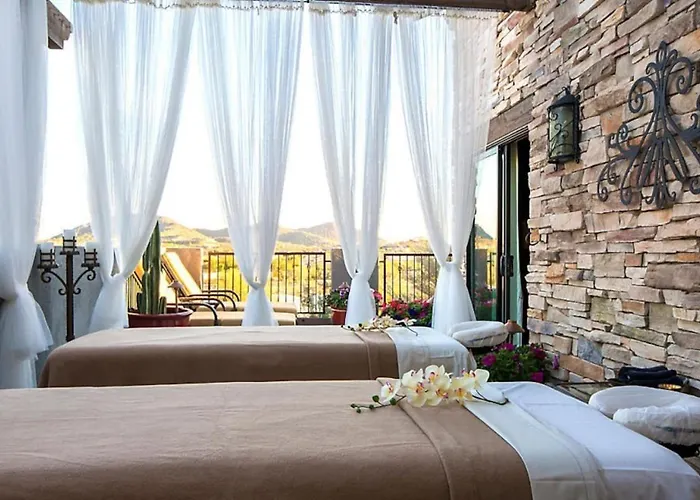 Beautiful In A Great Setting With Fountains Courtyards And Pool With Bar